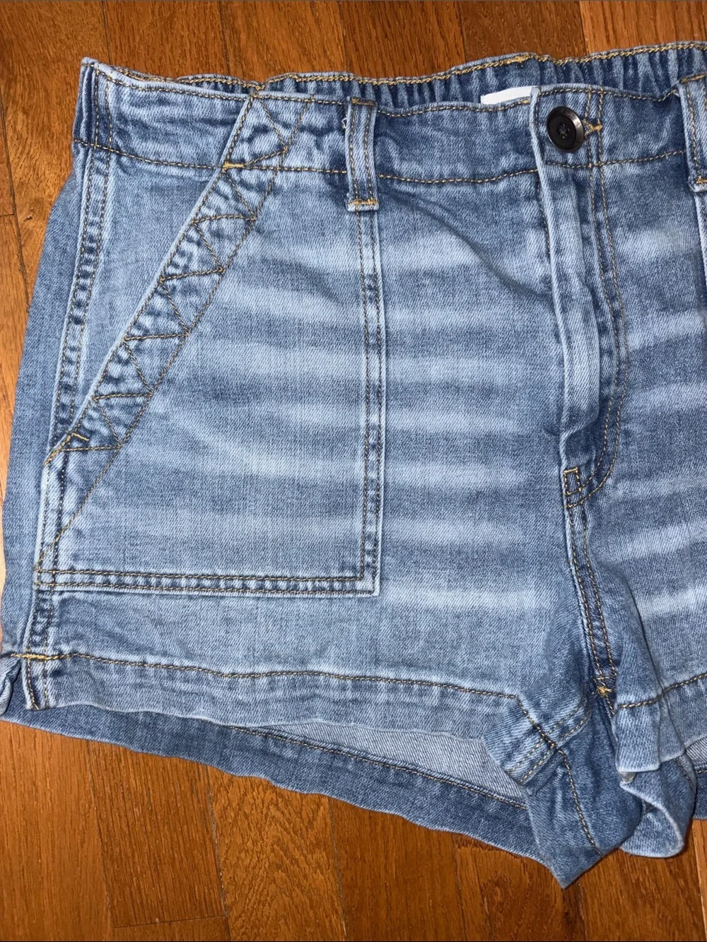 Aerie Denim Shorts Large Light Wash High Rise Patch Pocket Jean Shorts